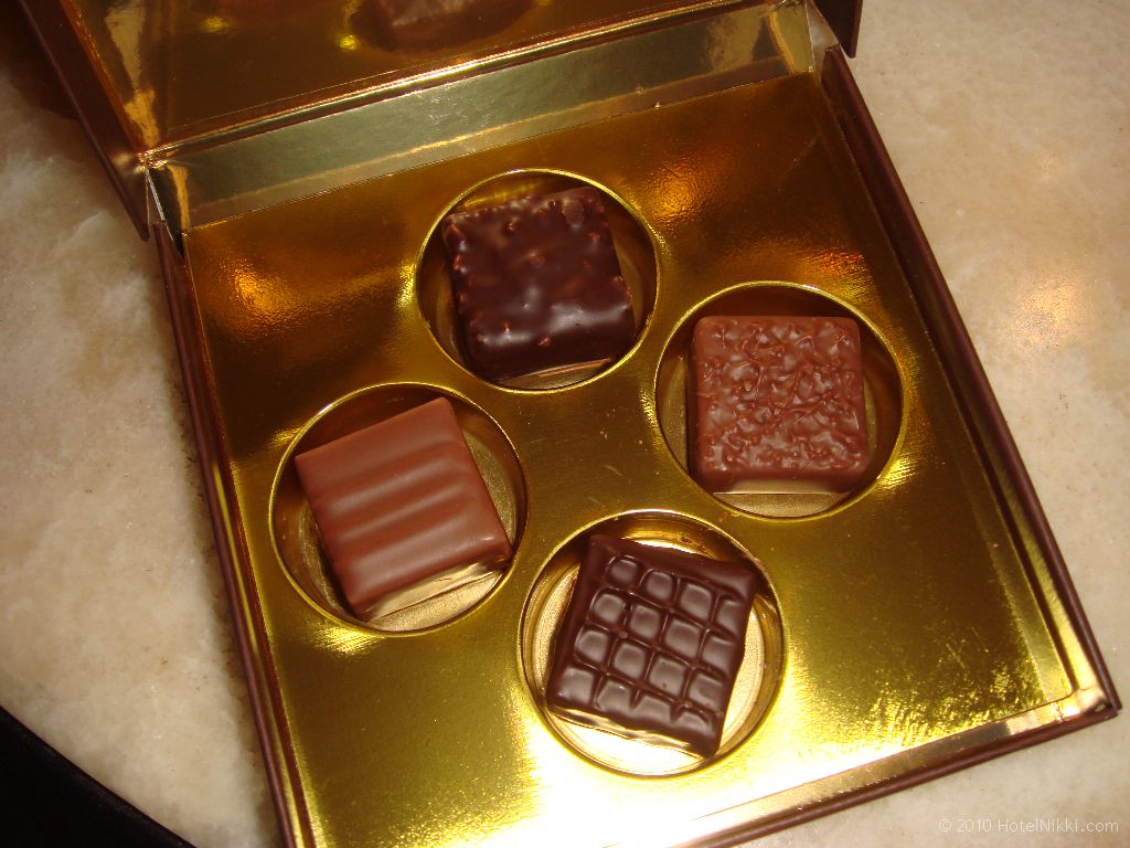 パークハイアットパリ ダイアモンド会員ウェルカムアメニティのチョコレート